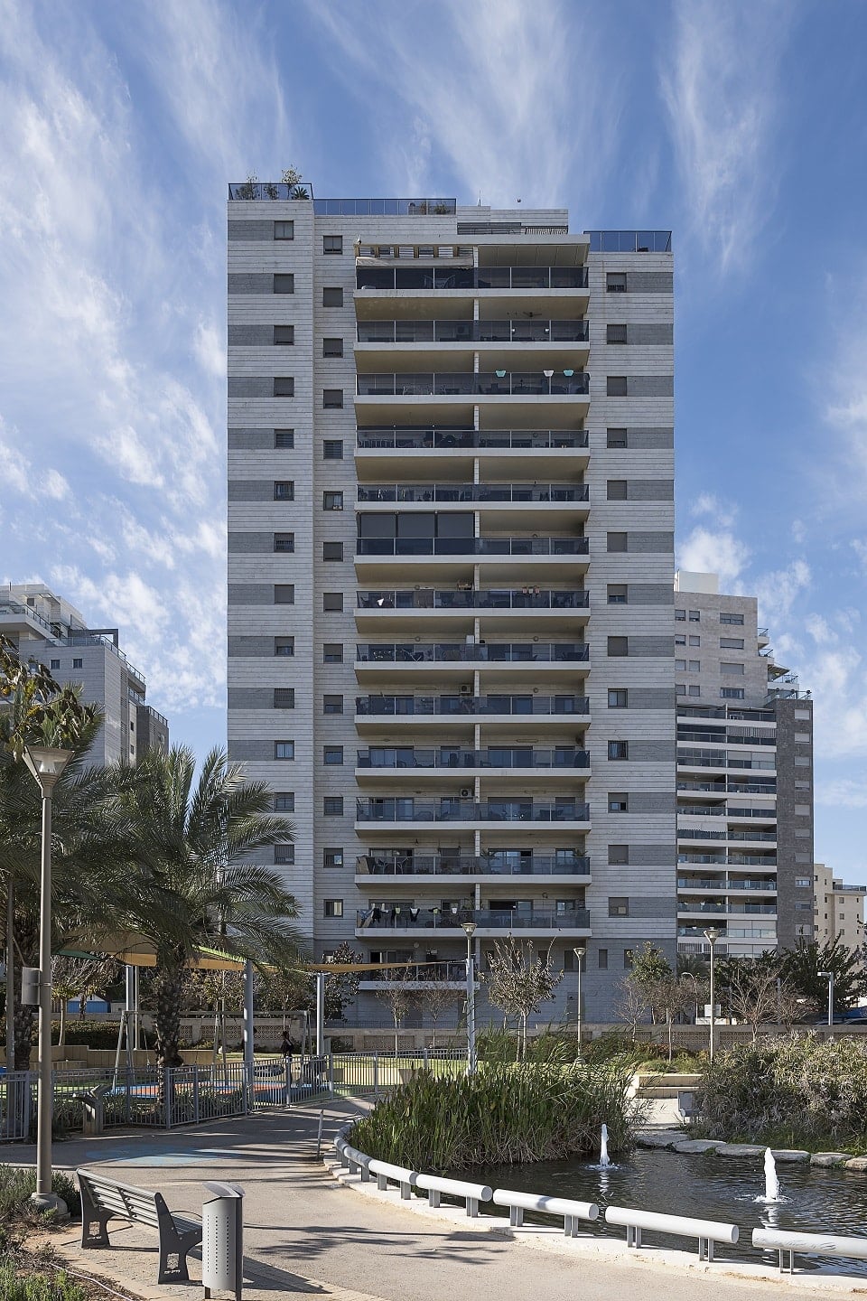 יבנה